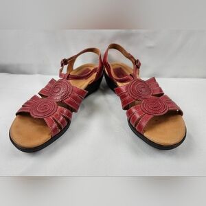 Clarks Artisan Red Leather Heeled Sandals Adjustable Buckle Strap Open Toe 10 M